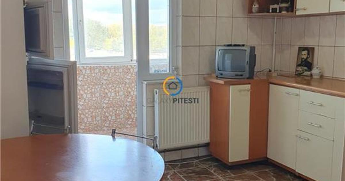 Apartament decomandat cu 3 camere în zona Eremia, Pitești