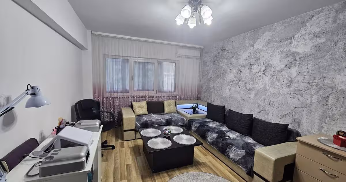 Apartament decomandat cu 3 camere în zona Exercițiu, Pitești
