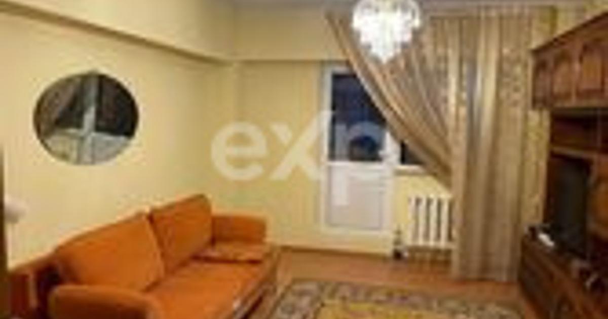 Apartament decomandat cu 2 camere în zona Frații Golești, Pitești