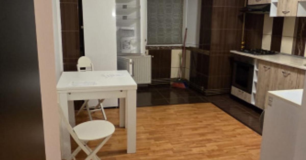 Apartament decomandat cu 2 camere în zona Găvana 3, Pitești