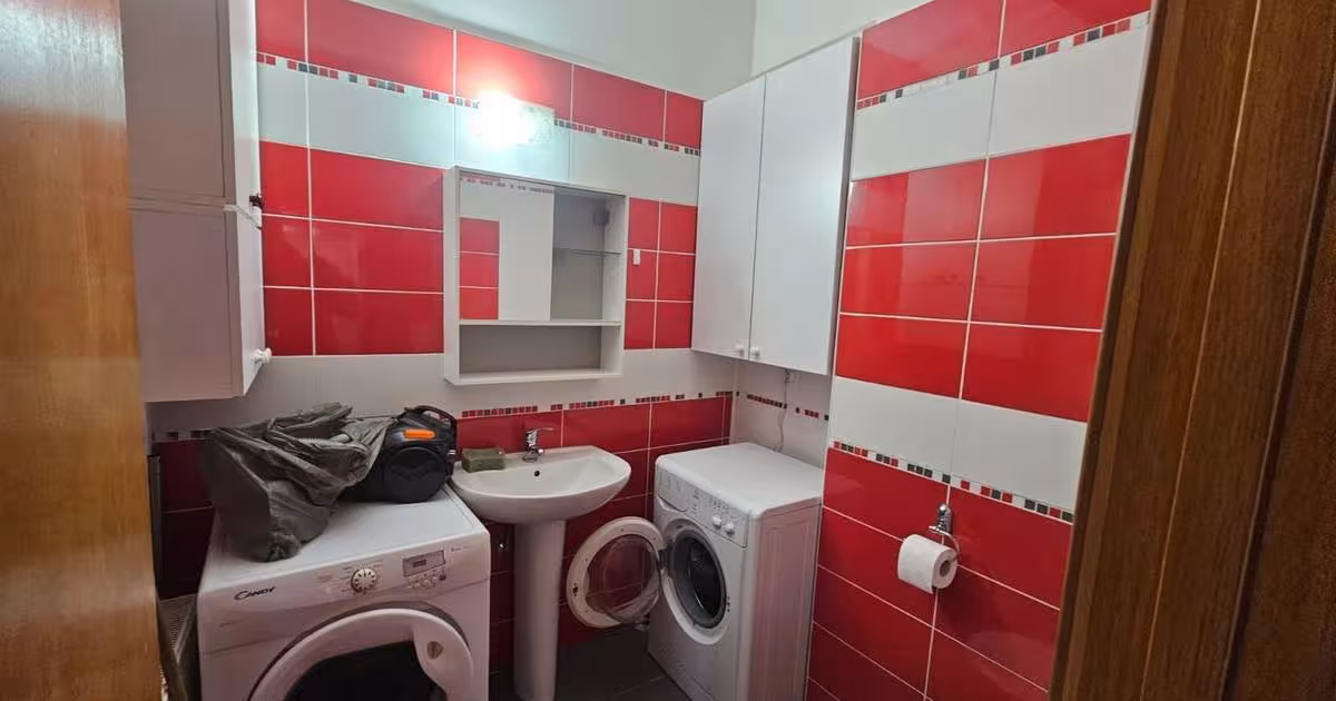 Apartament decomandat cu 3 camere în zona Găvana Platou, Pitești