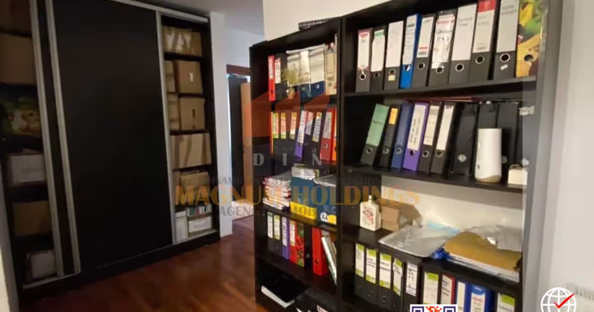 Apartament decomandat cu 4 camere în zona Negru Vodă, Pitești