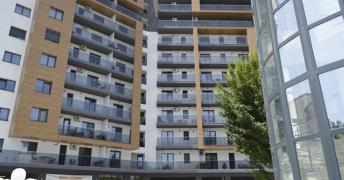 Apartament decomandat cu 3 camere în zona Nord, Pitești