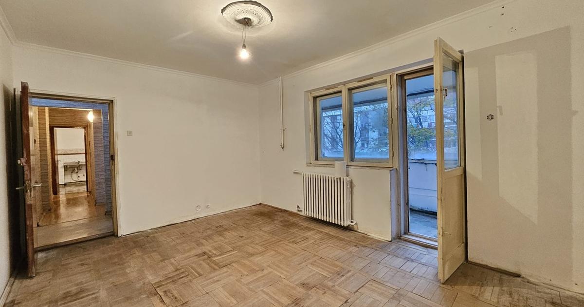 Apartament decomandat cu 3 camere în zona Războieni, Pitești