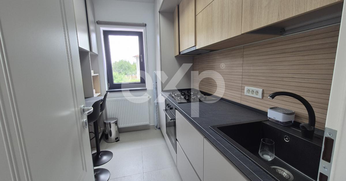 Apartament decomandat cu 2 camere în zona Trivale, Pitești