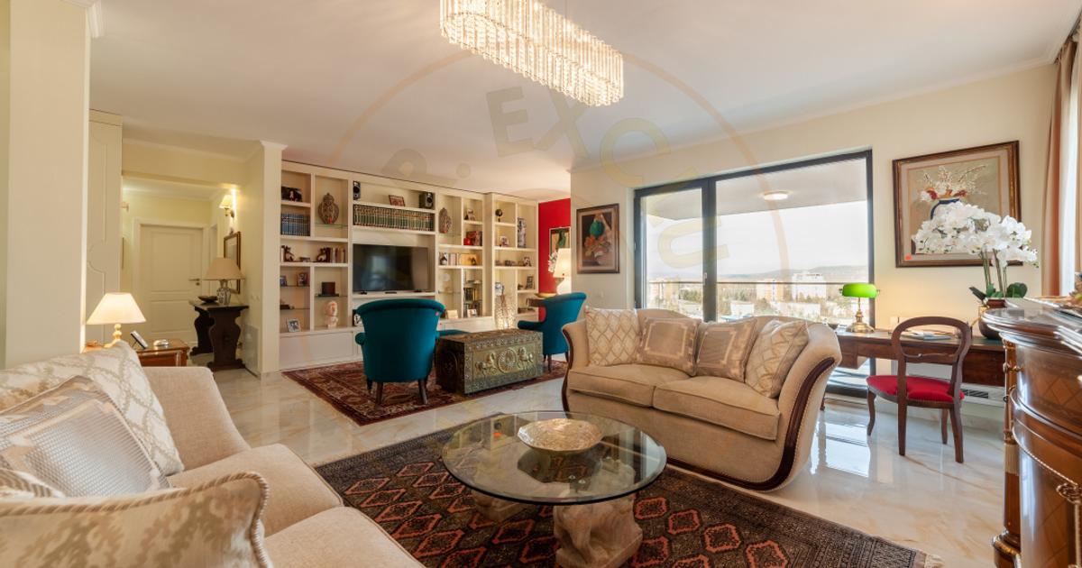 Apartament decomandat cu 3 camere în zona Ultracentral, Pitești