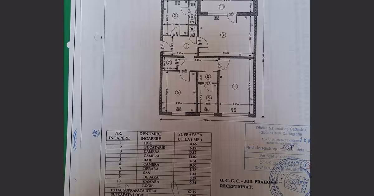 Apartament decomandat cu 3 camere în zona Central, Ploiești
