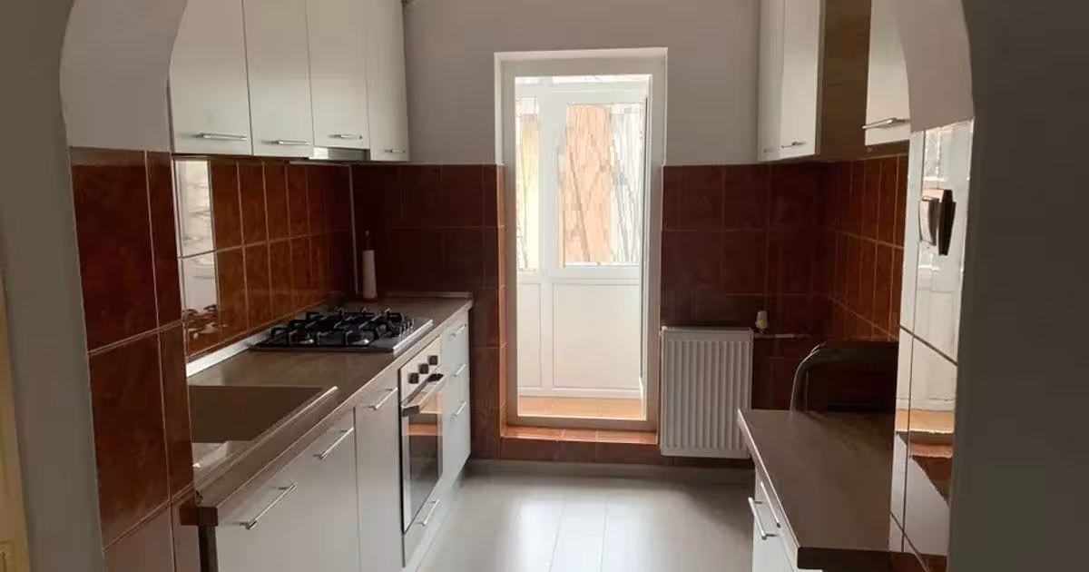 Apartament decomandat cu 2 camere în zona Republicii, Ploiești
