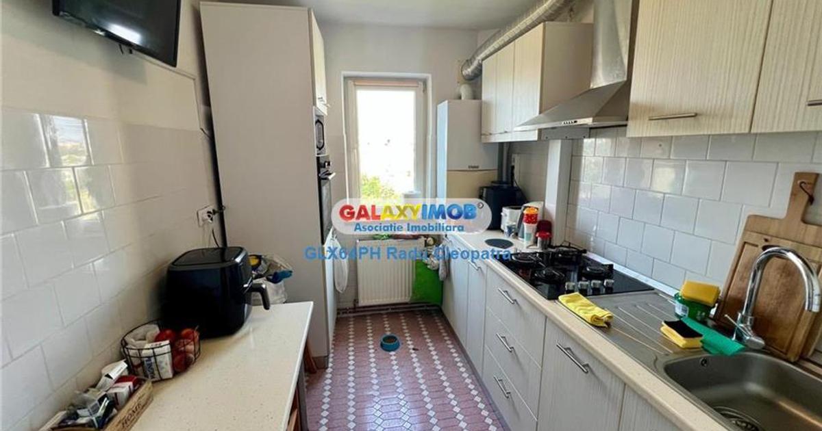 Apartament decomandat cu 4 camere în zona Vest - Lamâița, Ploiești