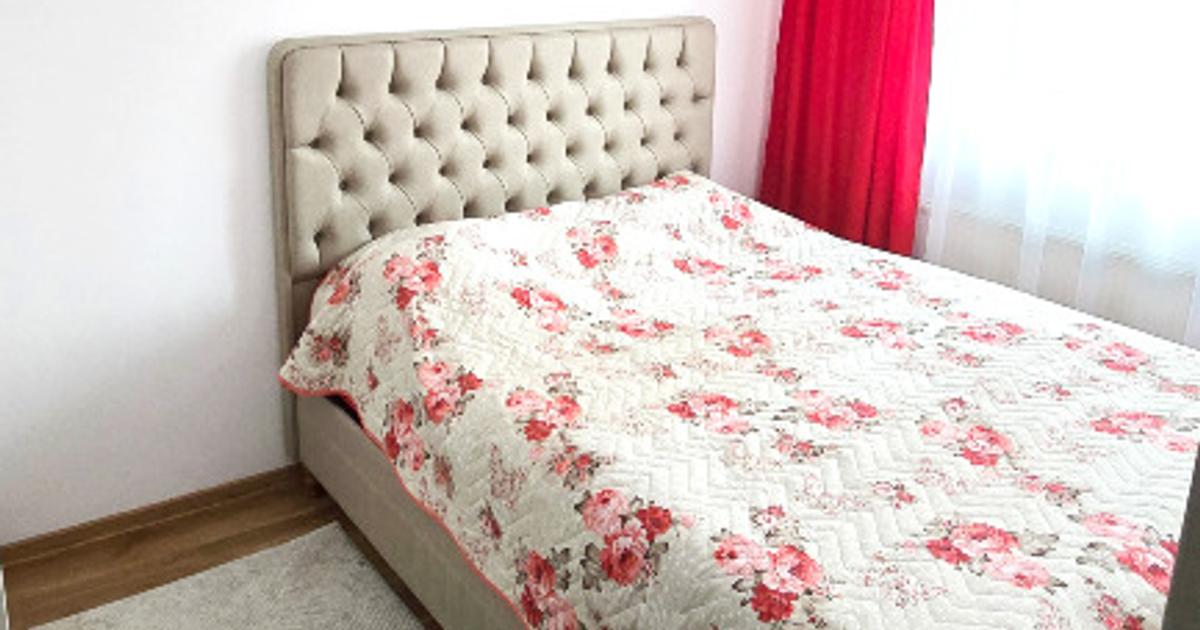 Apartament semidecomandat cu 3 camere în zona Vest, Ploiești