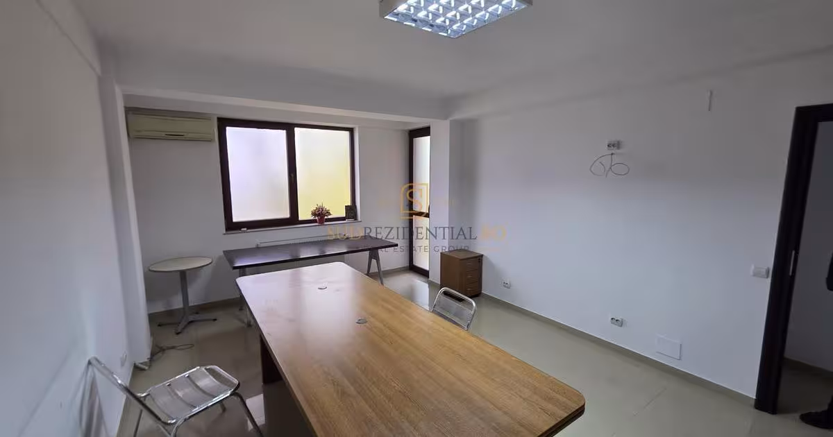 Apartament decomandat cu 4 camere în zona Sud, Popești-Leordeni