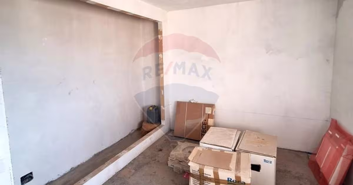 Apartament decomandat cu 4 camere în zona Mihail Kogălniceanu, Râmnicu Sărat