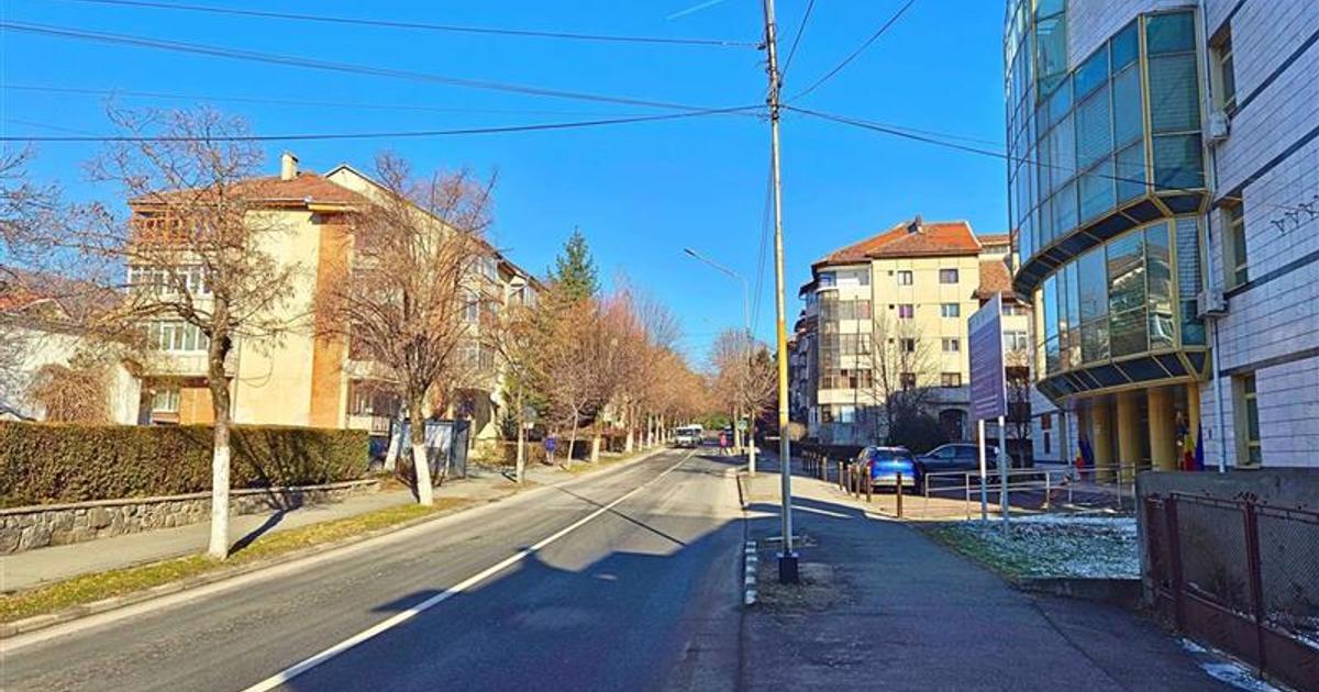 Apartament decomandat cu 3 camere în zona 1 Mai, Râmnicu Vâlcea