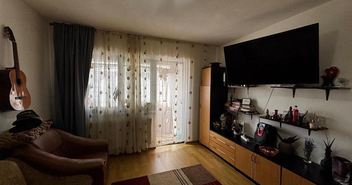 Apartament decomandat cu 2 camere în zona Ostroveni, Râmnicu Vâlcea