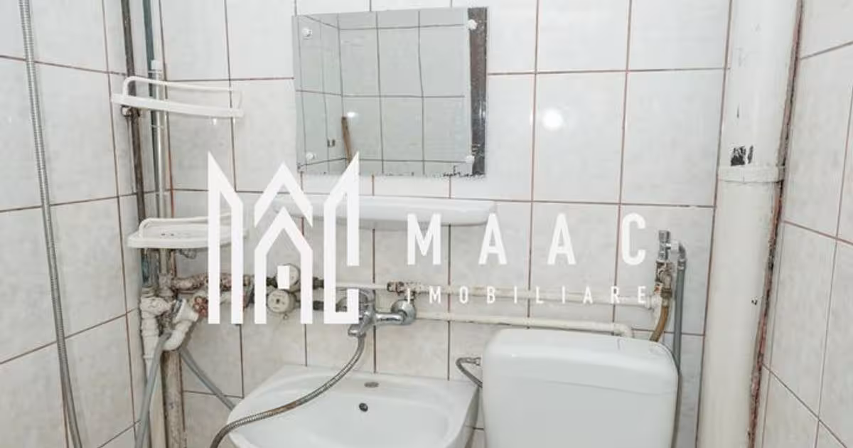 Apartament cu 3 camere în zona Petrișor, Râmnicu Vâlcea