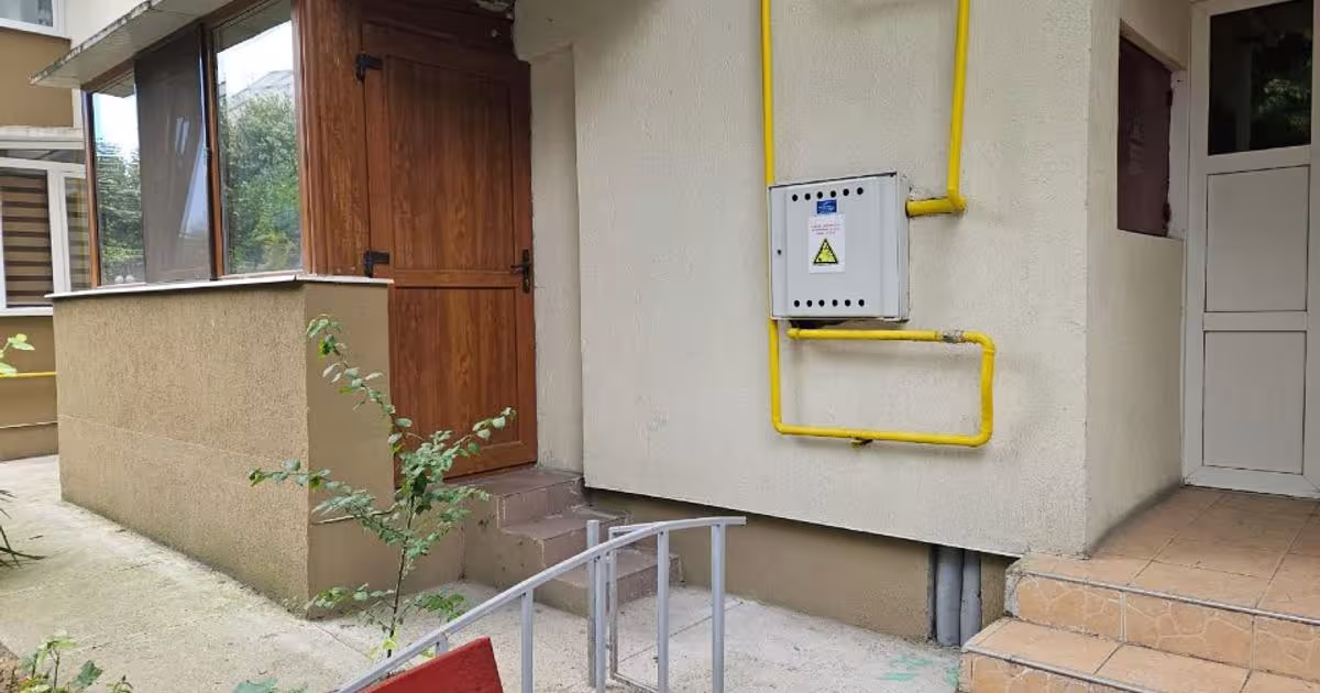 Apartament decomandat cu 2 camere în zona Traian, Râmnicu Vâlcea