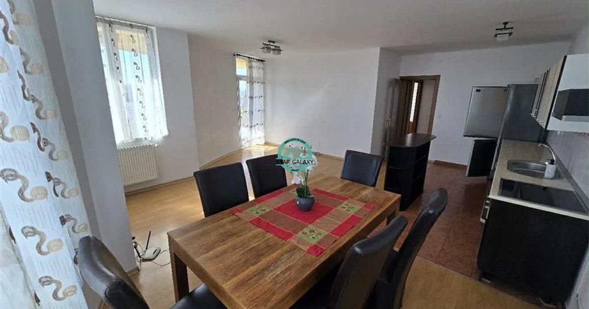 Apartament decomandat cu 4 camere în zona Central, Reghin