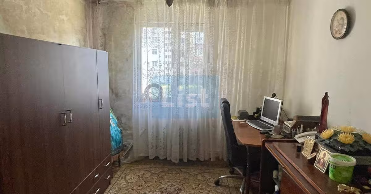Apartament decomandat cu 3 camere în zona Govândari, Reșița