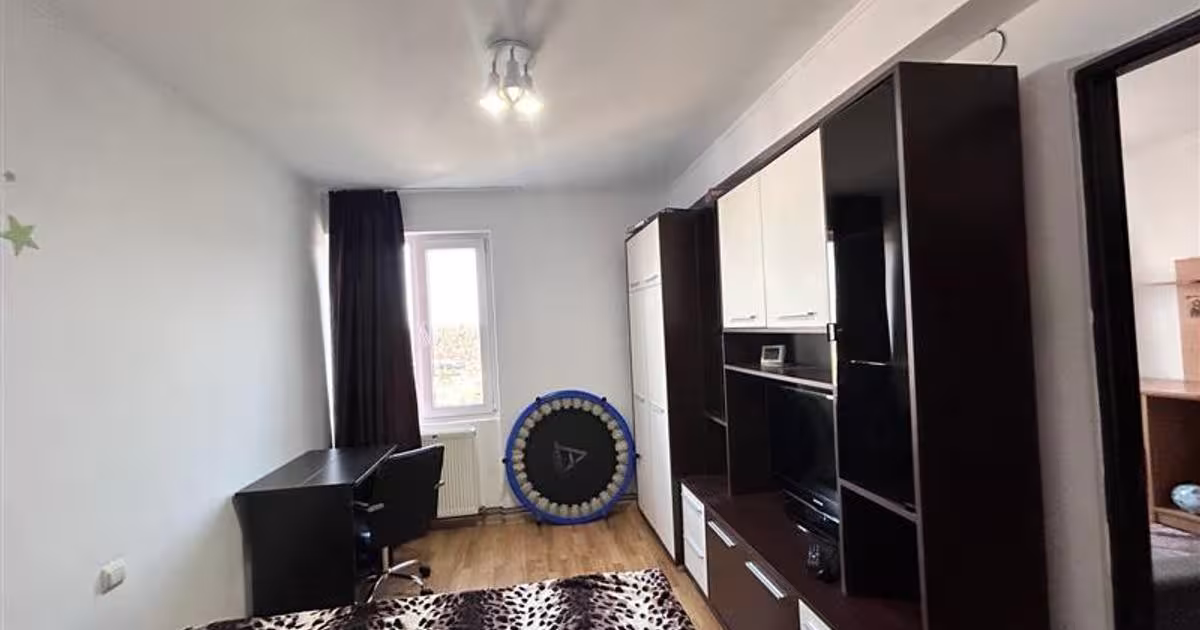 Apartament decomandat cu 2 camere în zona Moroasa 2, Reșița