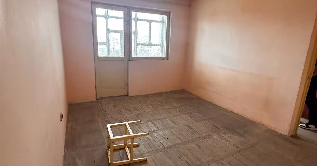 Apartament cu 3 camere în zona Central, Roșiori de Vede