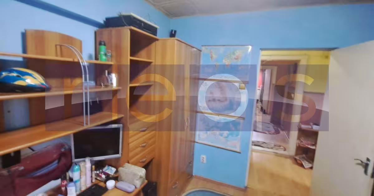 Apartament decomandat cu 4 camere în zona Ultracentral, Roșiori de Vede