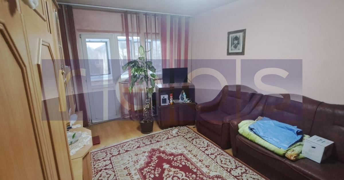 Apartament decomandat cu 4 camere în zona Ultracentral, Roșiori de Vede