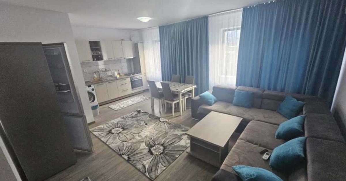 Apartament 67 mp cu 3 camere în zona Central, Rovinari