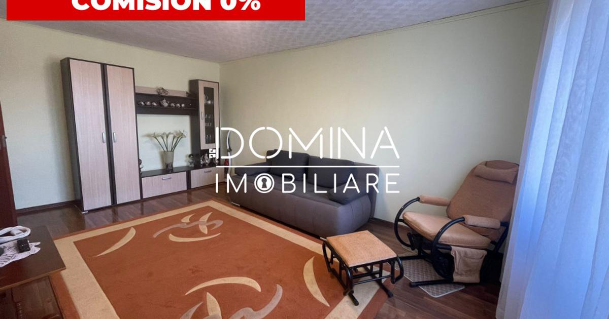 Apartament decomandat cu 3 camere în zona Central, Rovinari