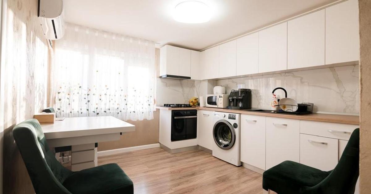 Apartament decomandat cu 2 camere în Sânmartin