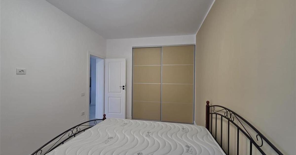 Apartament decomandat cu 2 camere în Sânmartin