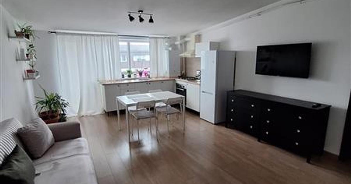 Apartament decomandat cu 2 camere în Sânpetru