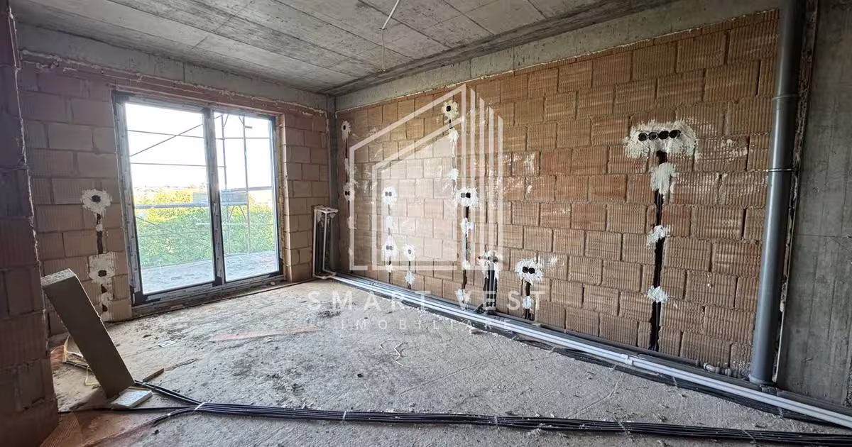 Apartament decomandat cu 3 camere în zona Periferie, Satu Mare