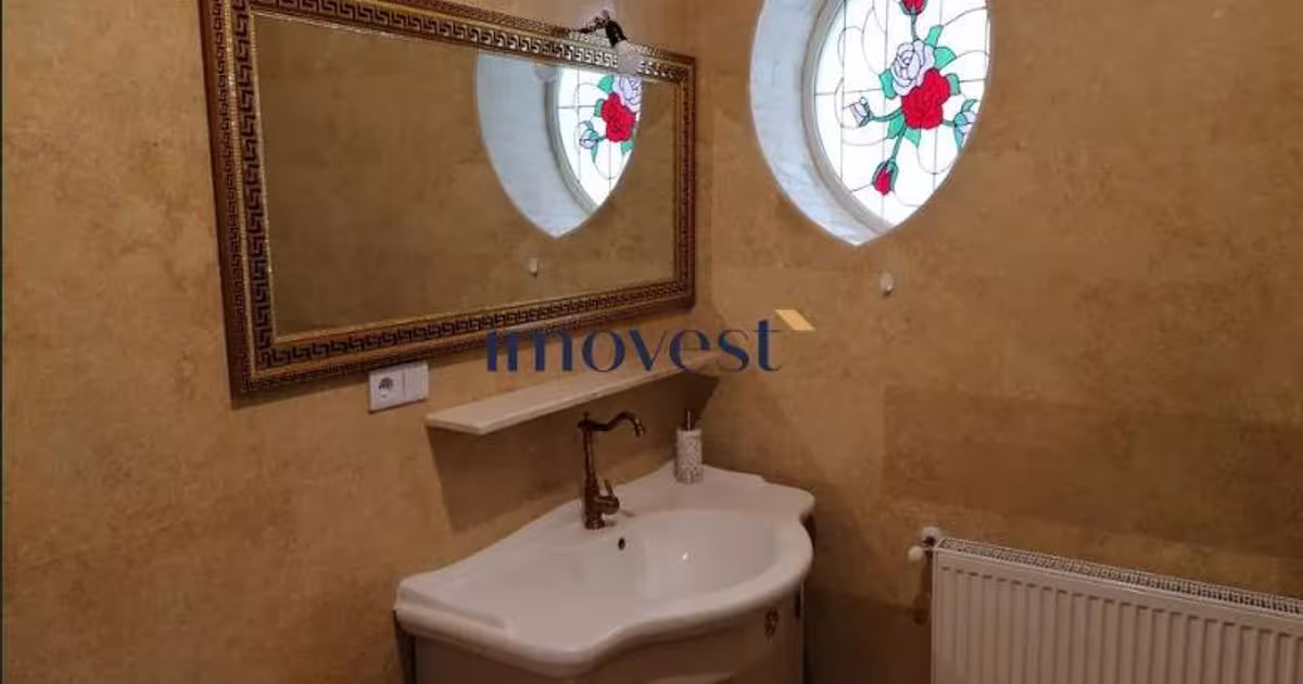 Apartament decomandat cu 3 camere în zona Ultracentral, Satu Mare