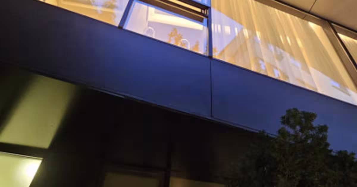 Apartament semidecomandat cu 2 camere în zona Aviației, Sector 1