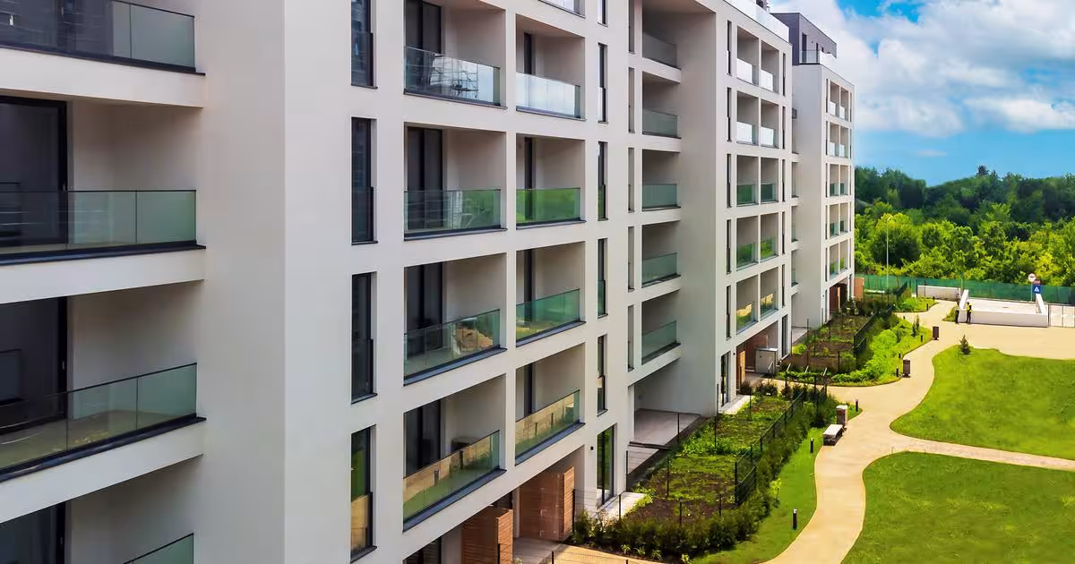 Apartament semidecomandat cu 2 camere în zona Băneasa, Sector 1
