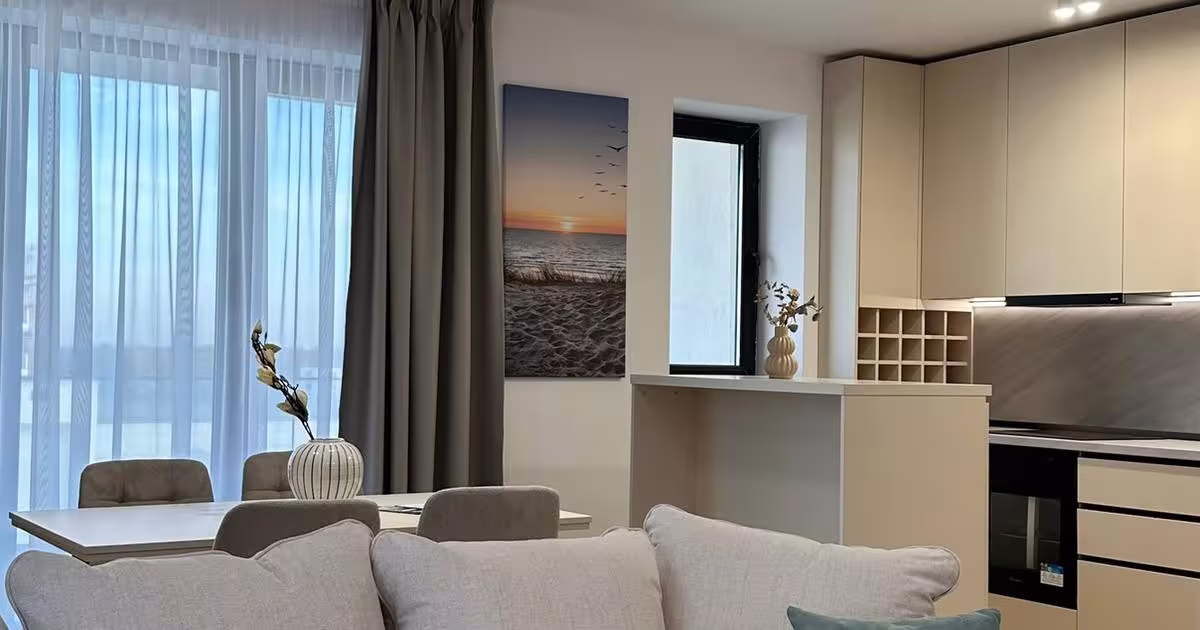 Apartament decomandat cu 3 camere în zona Băneasa, Sector 1