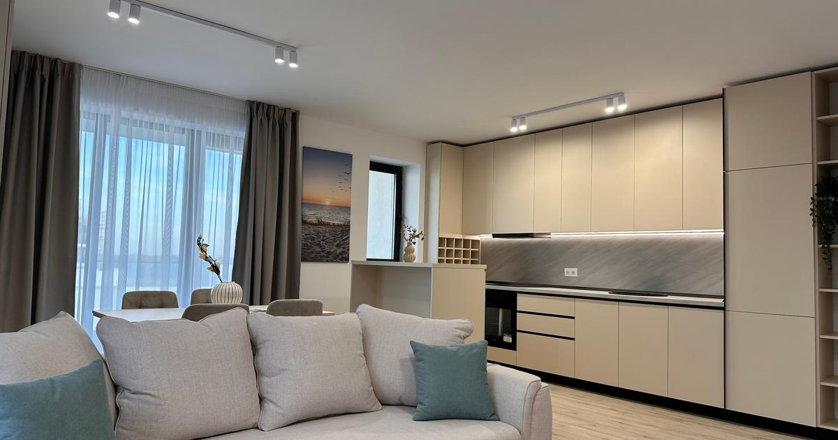 Apartament decomandat cu 3 camere în zona Băneasa, Sector 1