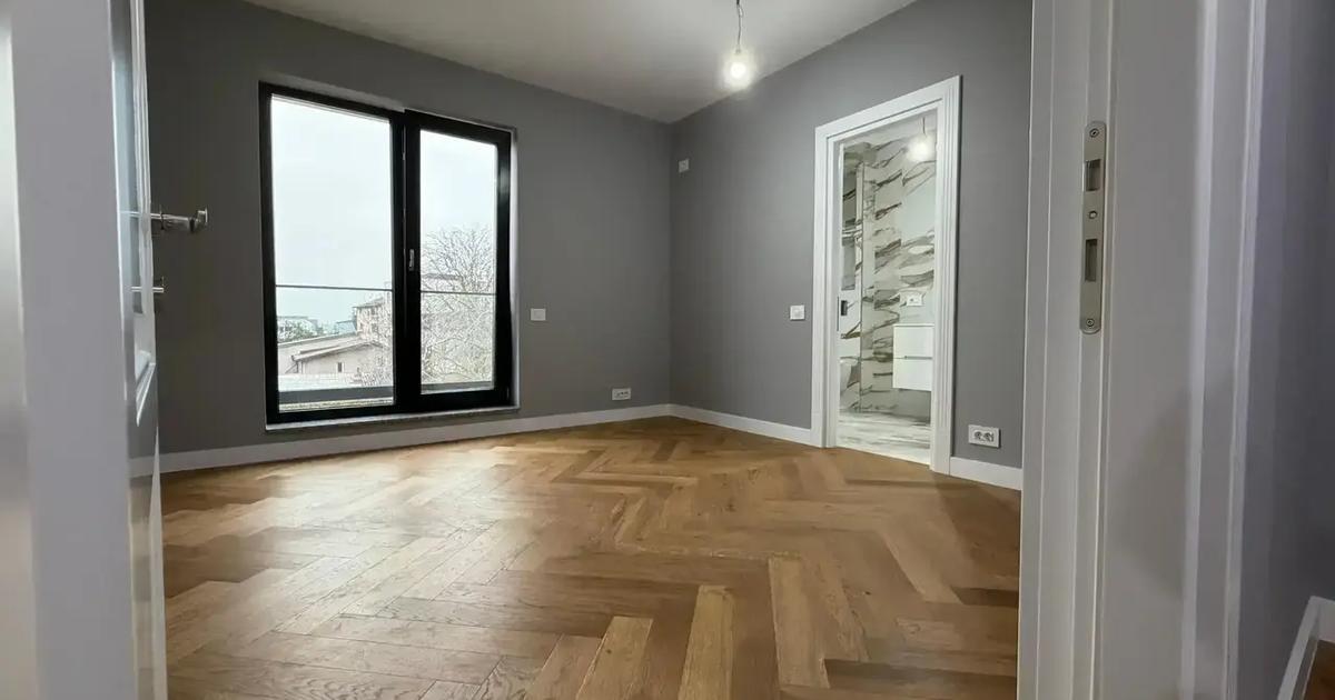 Apartament decomandat cu 3 camere în zona Băneasa, Sector 1