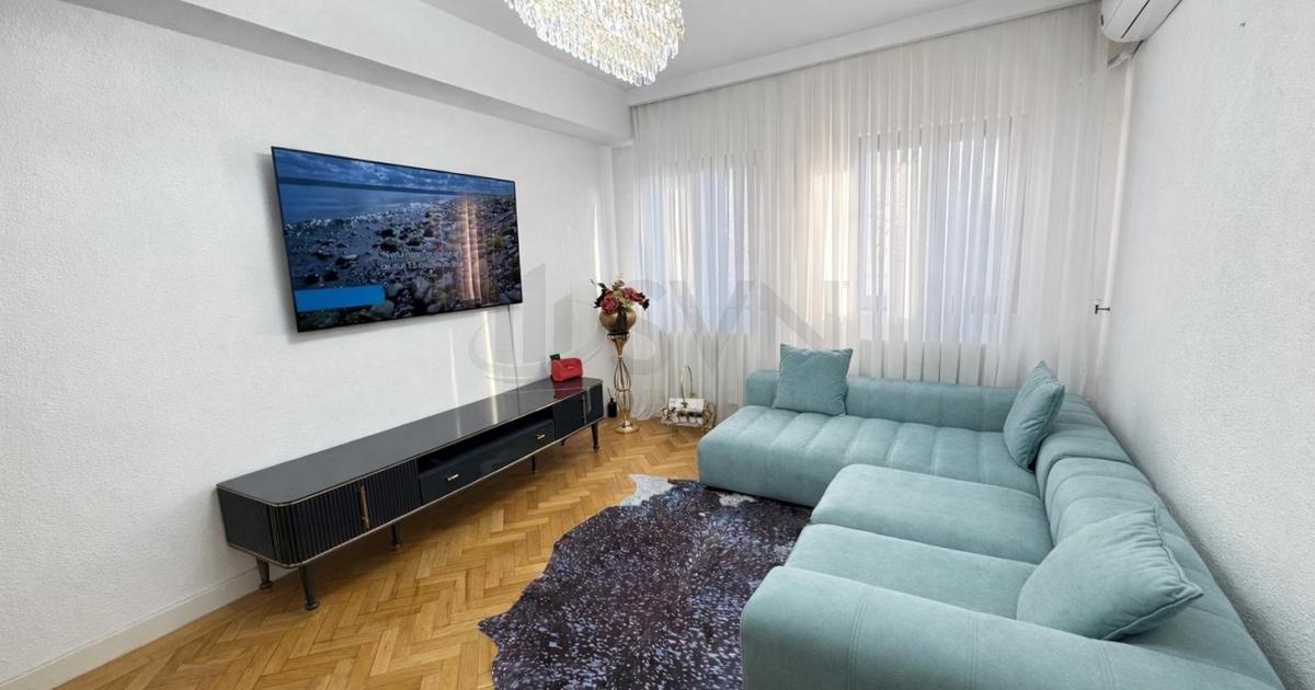 Apartament semidecomandat cu 4 camere în zona Capitale, Sector 1