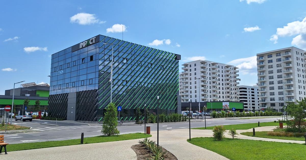 Apartament decomandat cu 3 camere în zona Nord, Sector 1