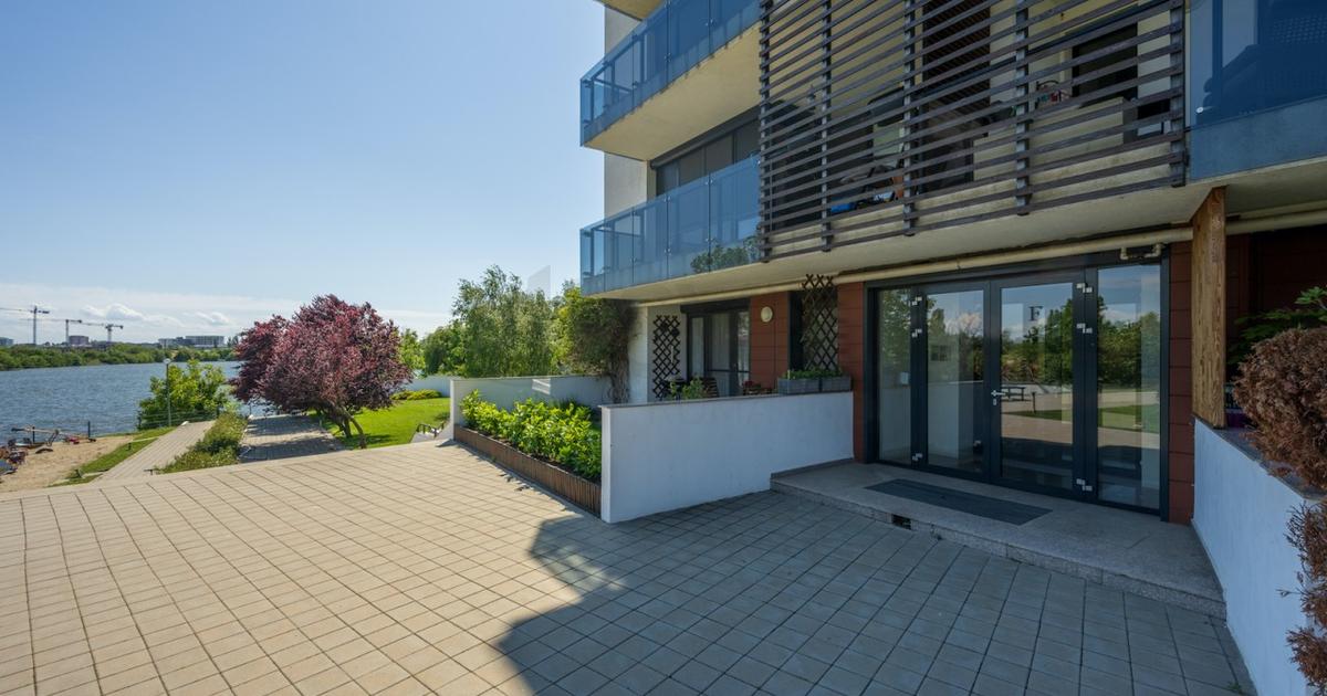 Apartament semidecomandat cu 4 camere în zona Sisești, Sector 1