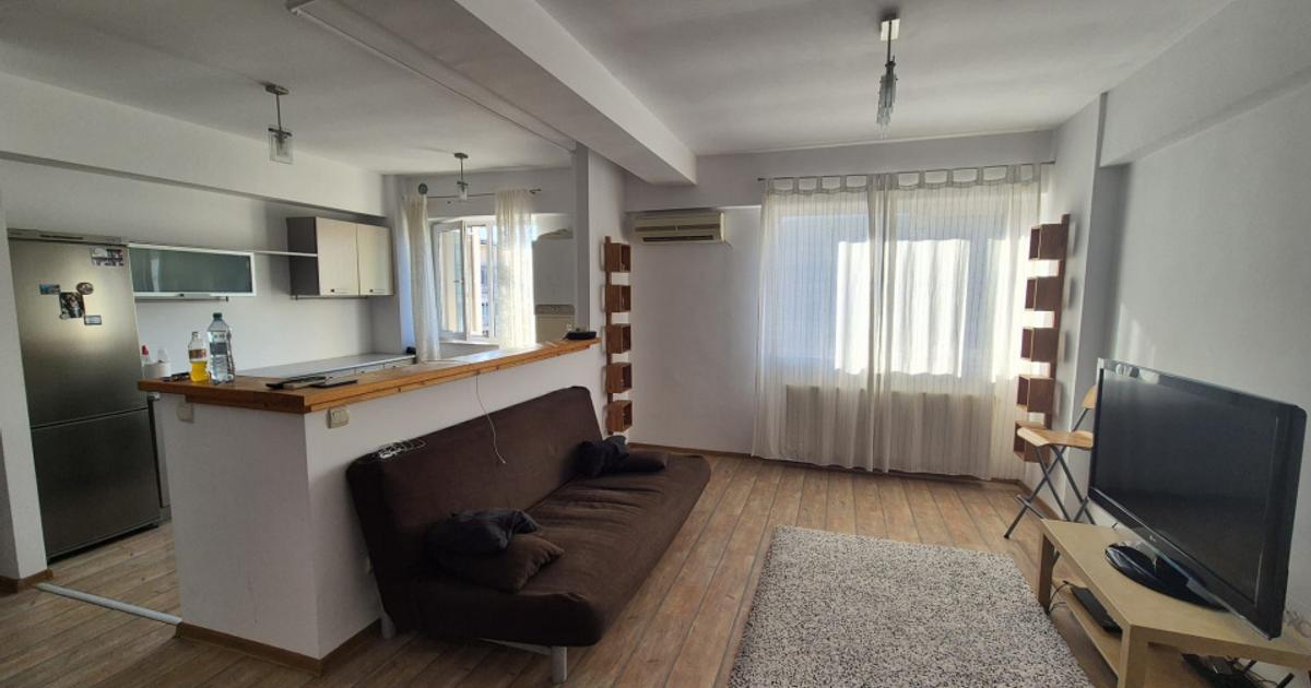 Apartament semidecomandat cu 3 camere în zona Străulești, Sector 1