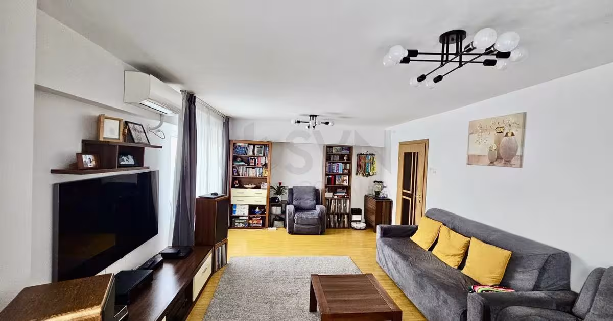 Apartament decomandat cu 4 camere în zona Turda, Sector 1