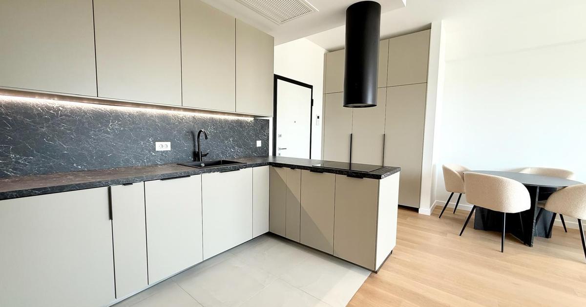 Apartament decomandat cu 3 camere în zona Barbu Văcărescu, Sector 2