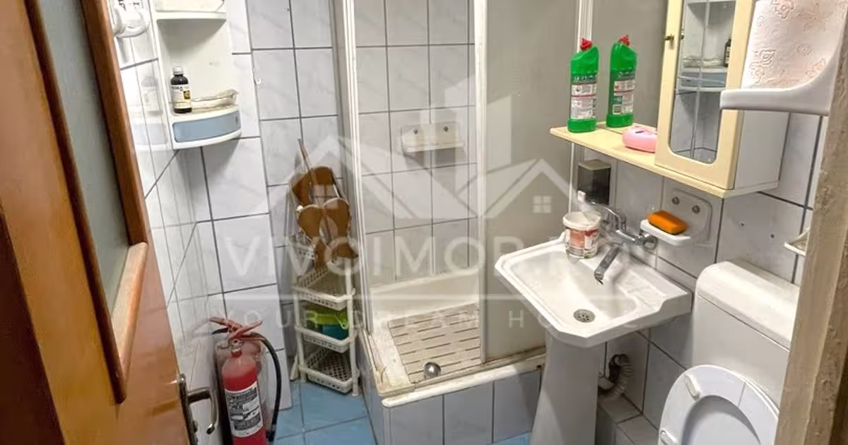 Apartament decomandat cu 4 camere în zona Colentina, Sector 2