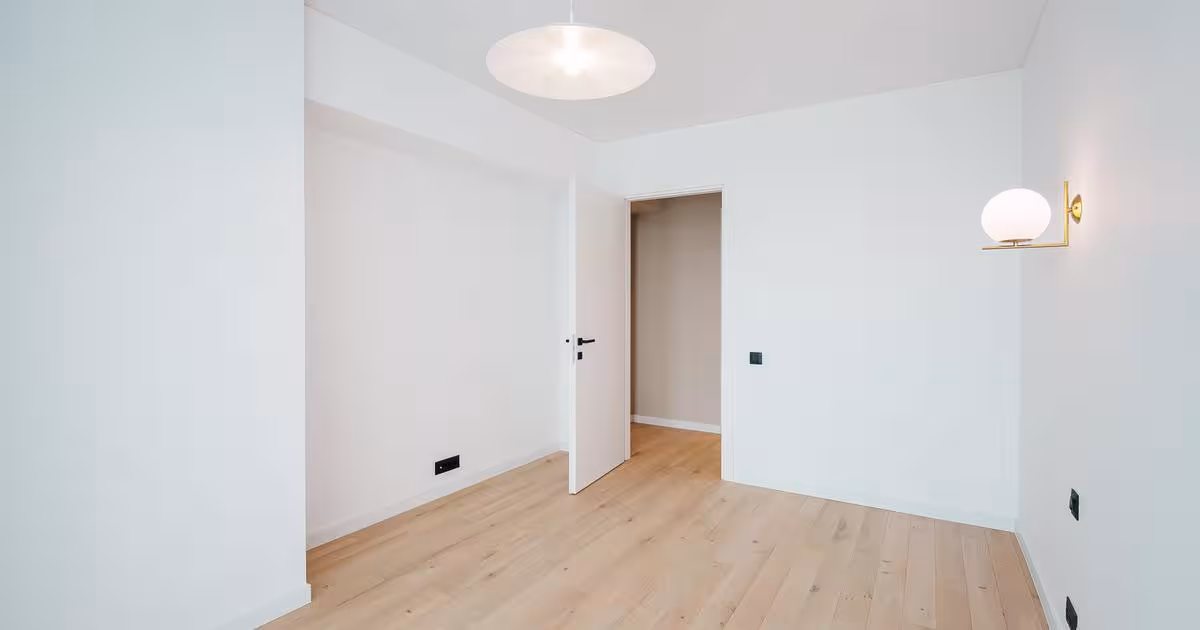 Apartament semidecomandat cu 4 camere în zona Doamna Ghica, Sector 2