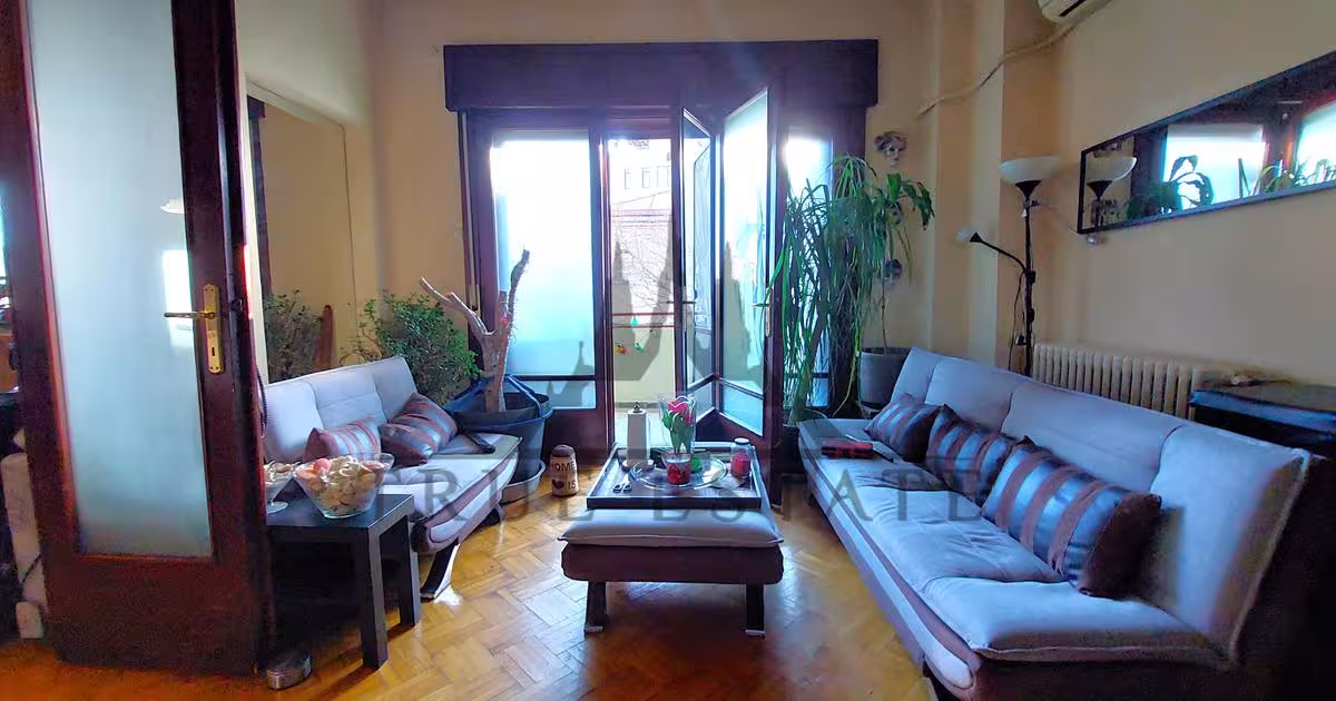 Apartament semidecomandat cu 3 camere în zona Eminescu, Sector 2