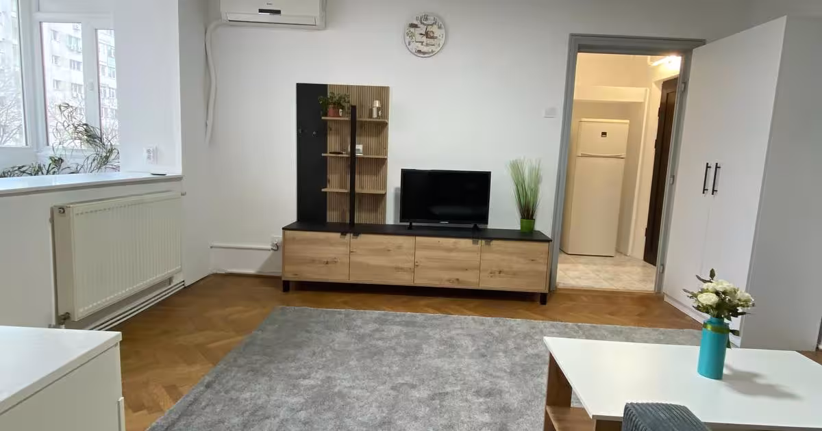 Apartament decomandat cu 2 camere în zona Ștefan cel Mare, Sector 2