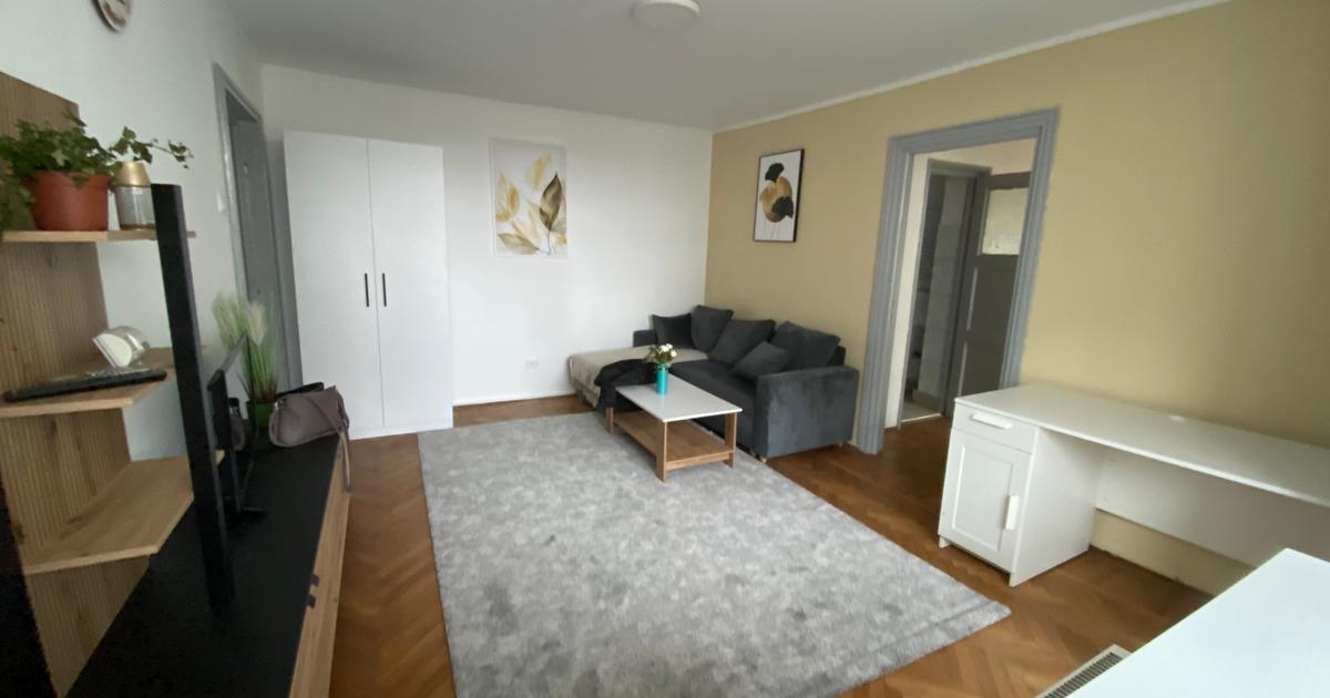 Apartament semidecomandat cu 2 camere în zona Ștefan cel Mare, Sector 2