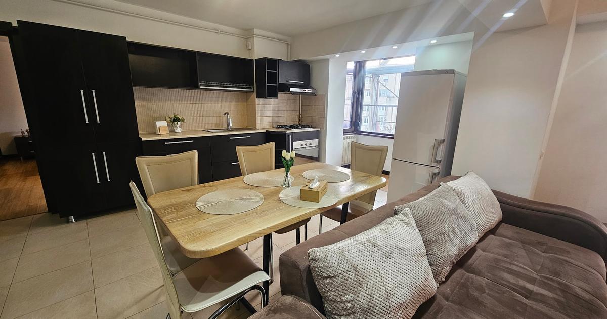 Apartament semidecomandat cu 2 camere în zona Unirii, Sector 3